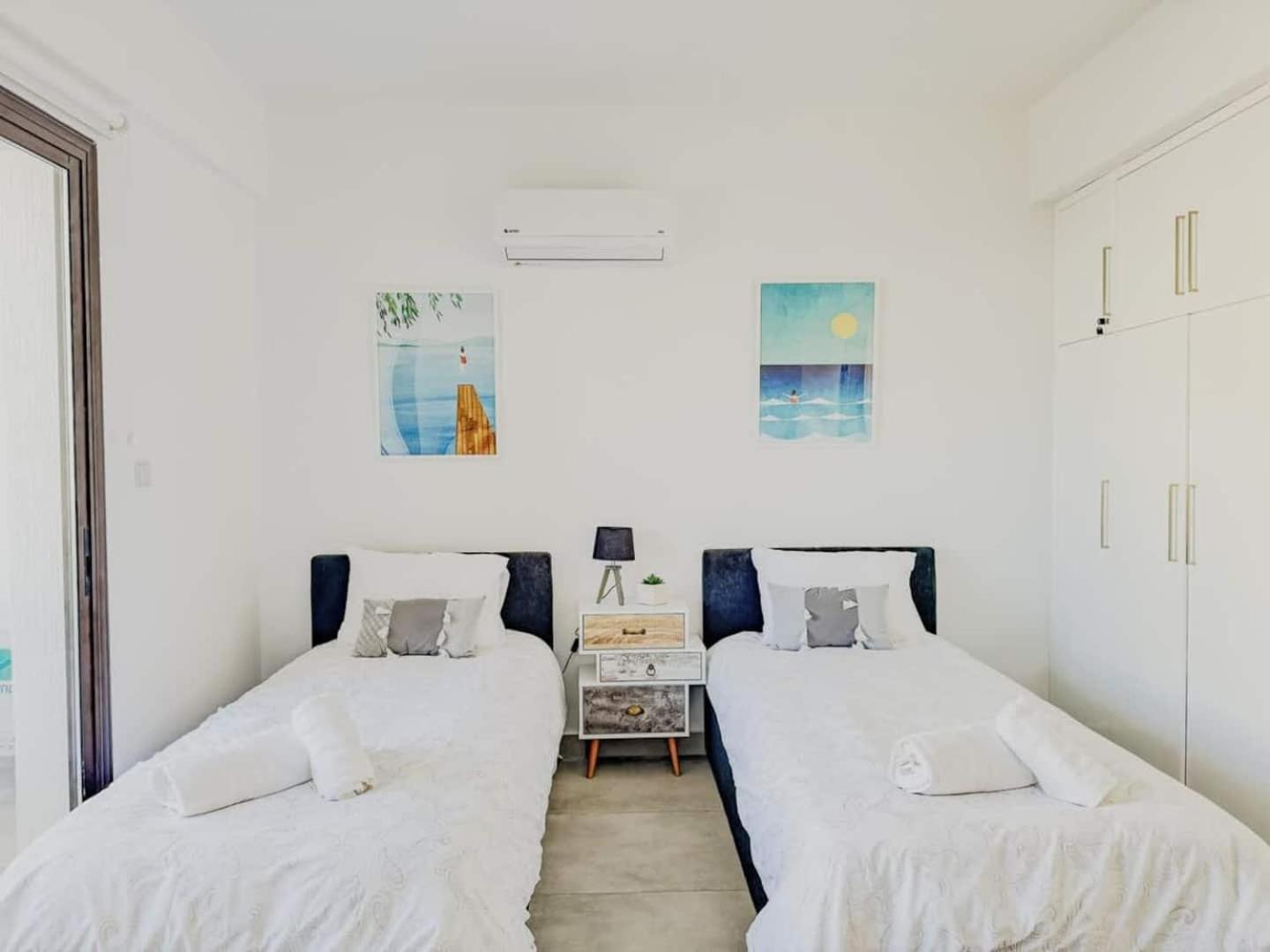 Queens Gardens Paradise Vip, Pool, Mall, Sea Paphos Ngoại thất bức ảnh