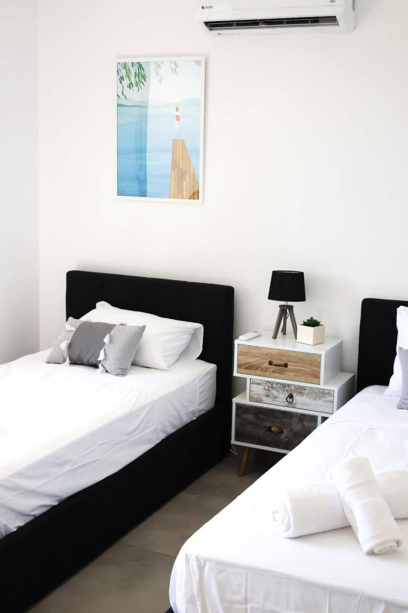 Queens Gardens Paradise Vip, Pool, Mall, Sea Paphos Ngoại thất bức ảnh